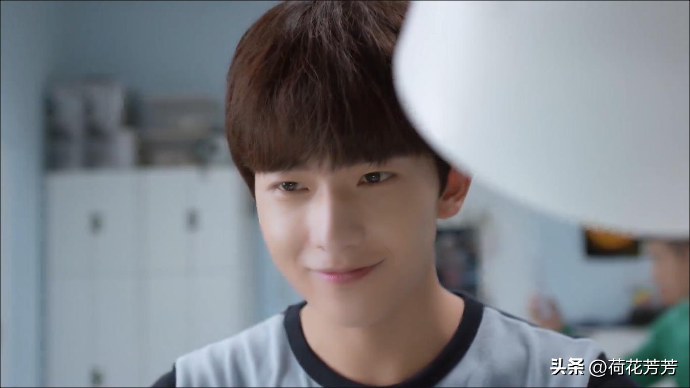 微微一笑很倾城带微微认识兄弟们,微微一笑很倾城中高甜画面