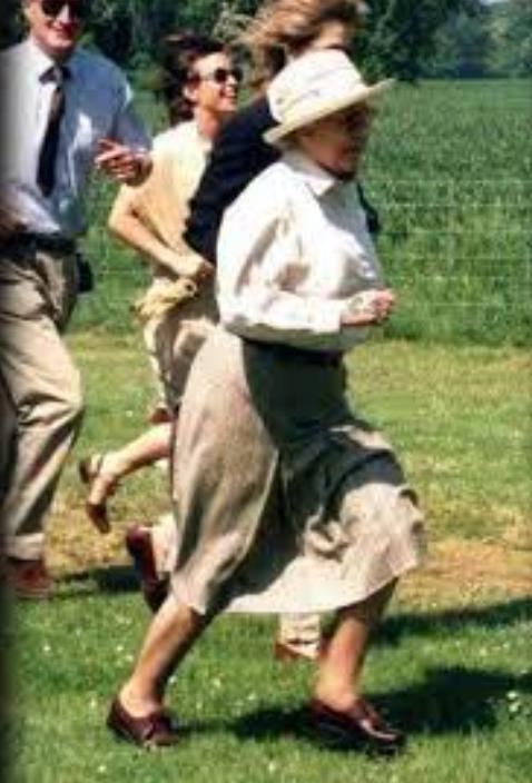 九十六张照片回顾英国女王的一生 (96张图看完英国女王的一生)