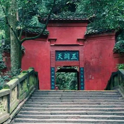 成都重庆九寨沟旅游攻略自由行,70-80岁老人旅游攻略成都