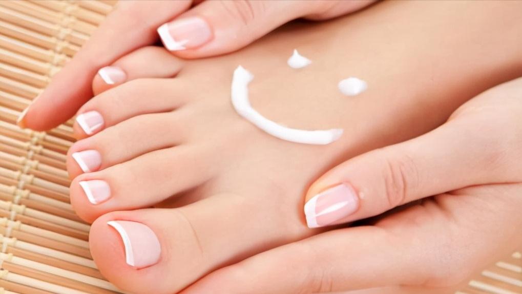 指甲往肉里长怎么办,指甲老往肉里钻