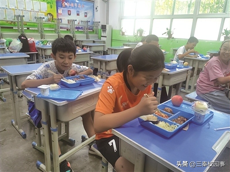 你为祖国献油气我来替你看孩子石油普教中心开设暑期爱心托管班