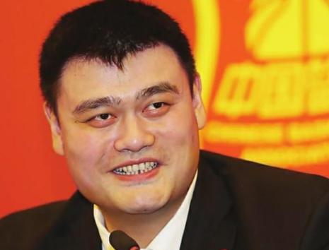 篮球巨人姚明近况,篮球队员姚明夫妻照