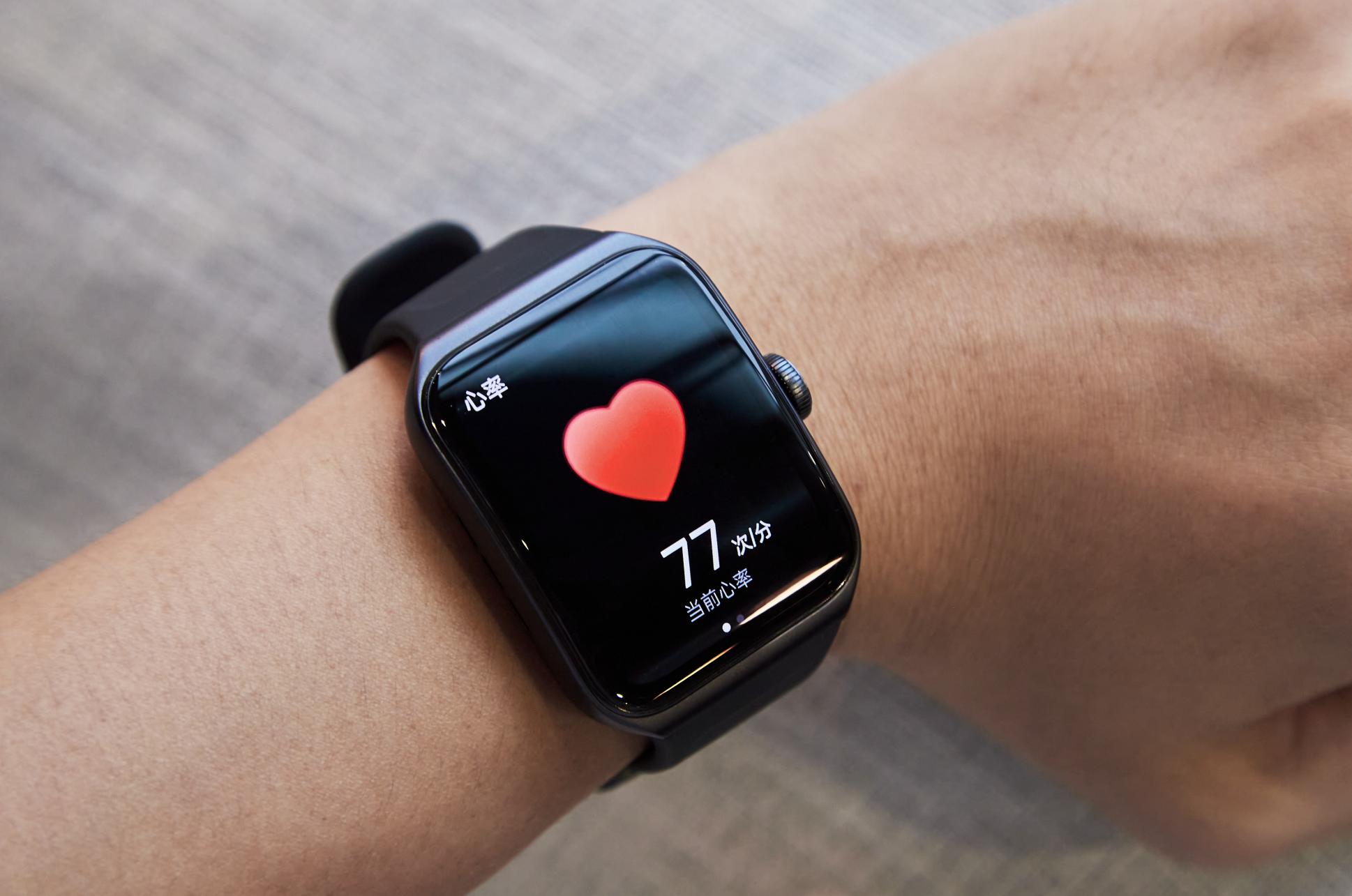 与oppowatch3pro功能相同的手表,oppowatch和iphone手机的兼容