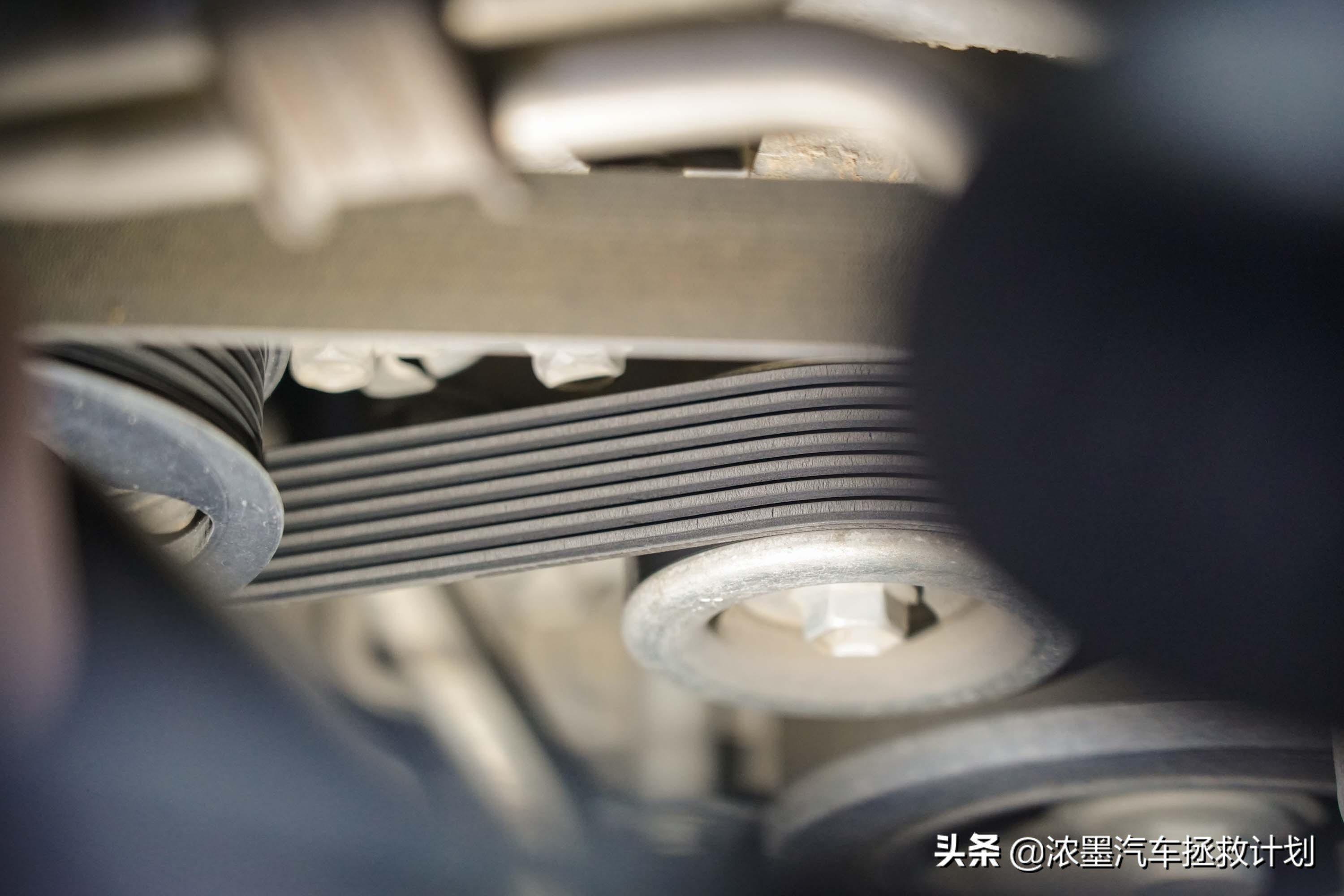 硬汉焕颜丰田普拉多续写越野传奇,修复翻新09年的丰田普拉多