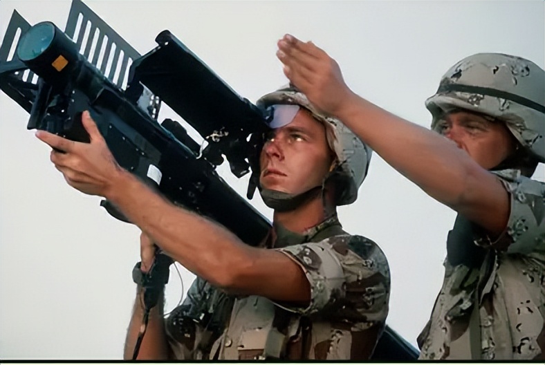 从“打蛇打七寸”说开去：普京是在打蛇尾巴