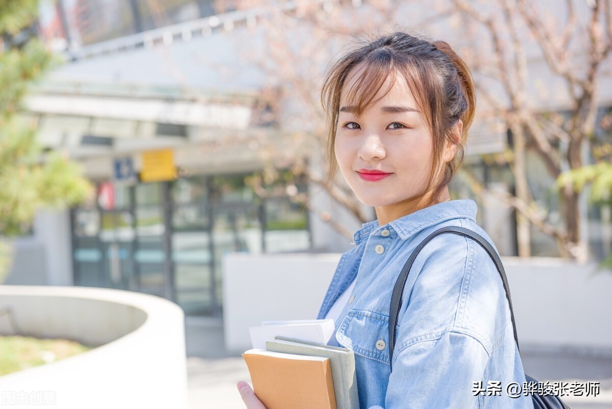 高考十大热门专业2023,国内饱受争议的9大高考专业