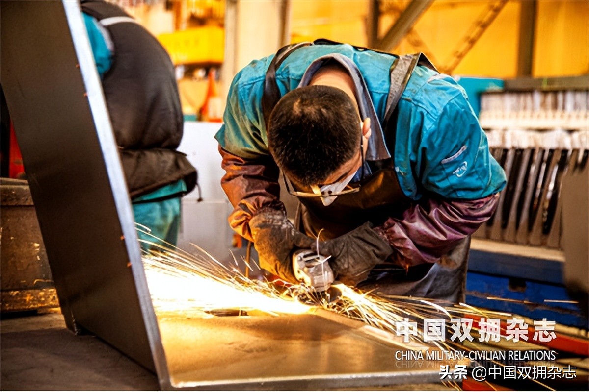 成立党员防疫突击队,建立疫情防控党员突击队