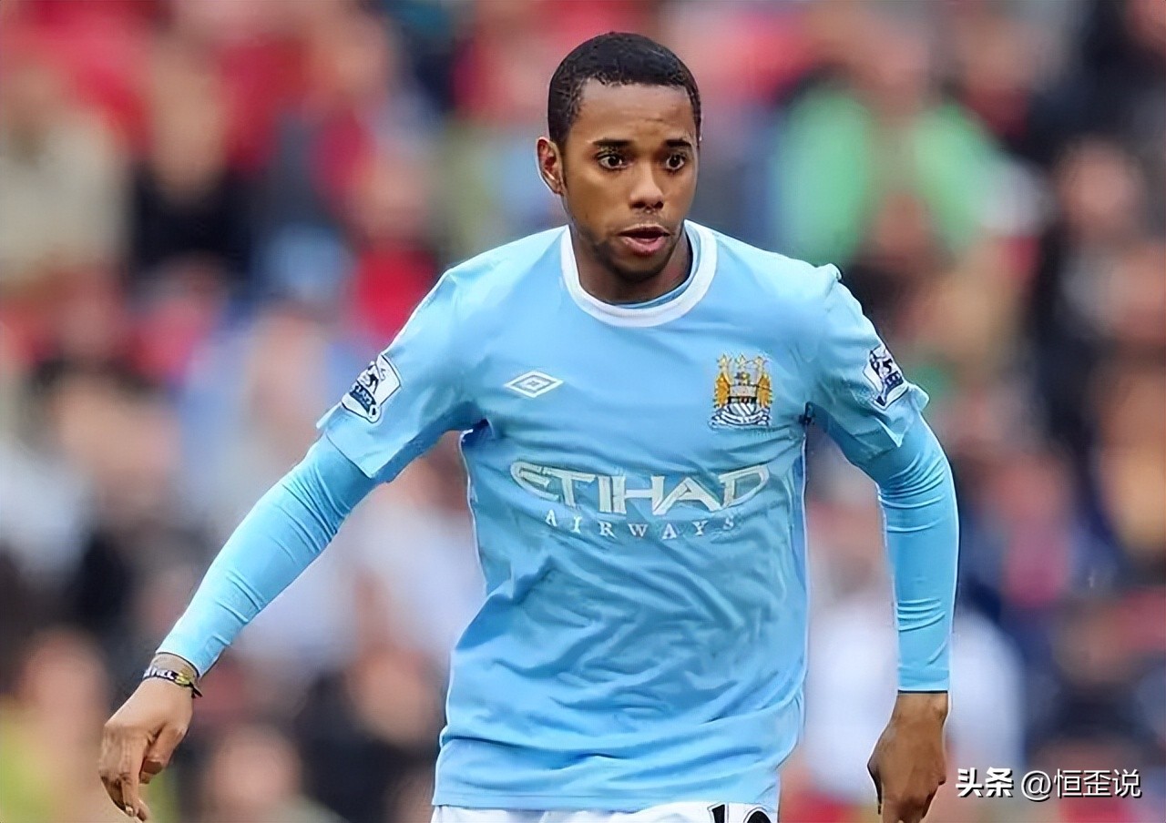 盘点足坛堪称球王的五大巨星,世界足坛公认的四大球王排名表格