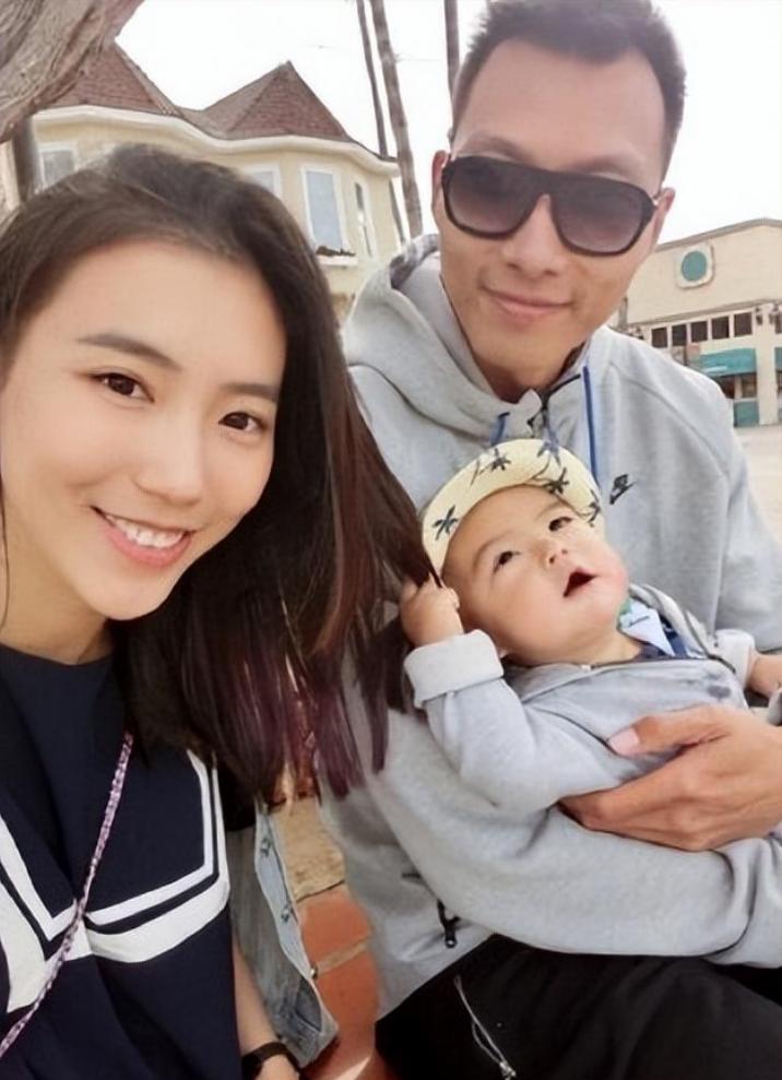 易建联老婆荆灵个人简历,易建联和妻子荆灵