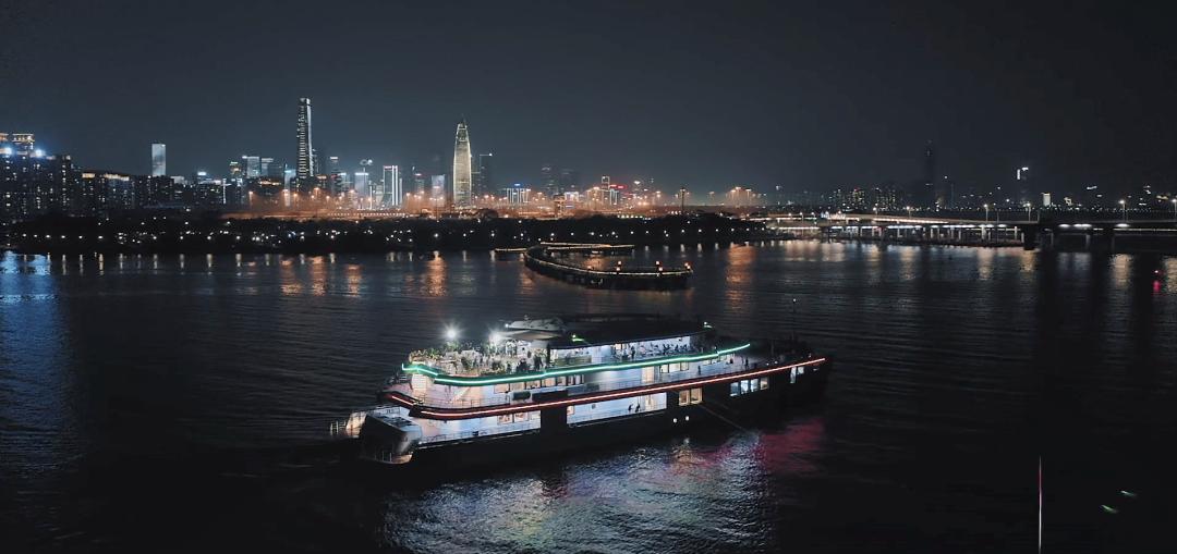 七夕深圳情侣应该去哪里约会,深圳超浪漫的七夕约会圣地推荐