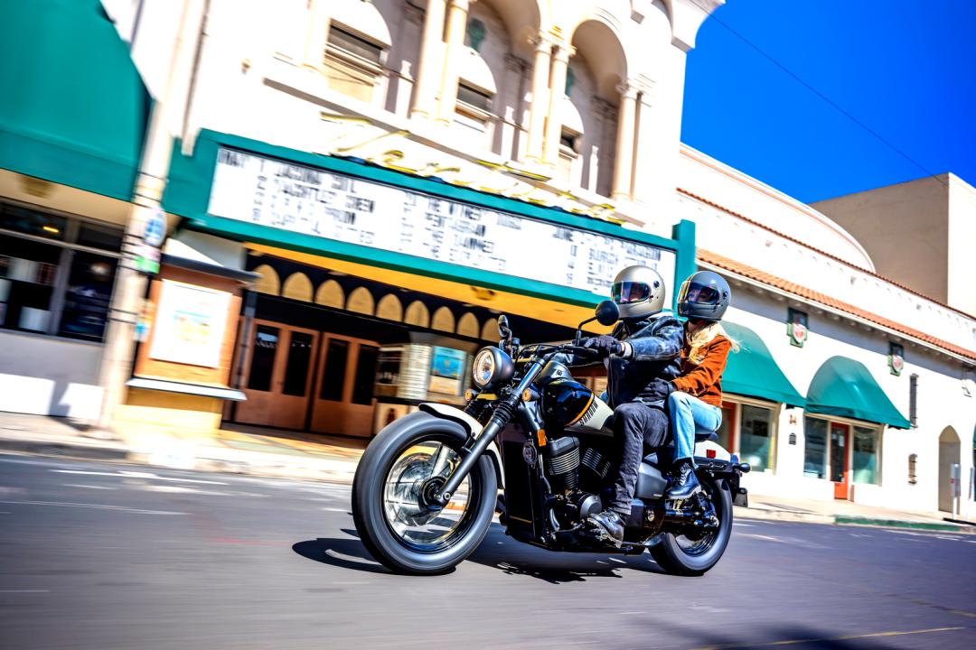 记忆中的经典太子，本田“沙都750”更新2024款，复古/运动双风格