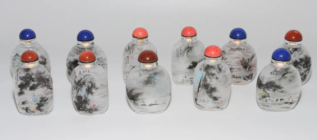 “只手可握”的小小鼻烟壶，凭什么撑起“百万级”市场？