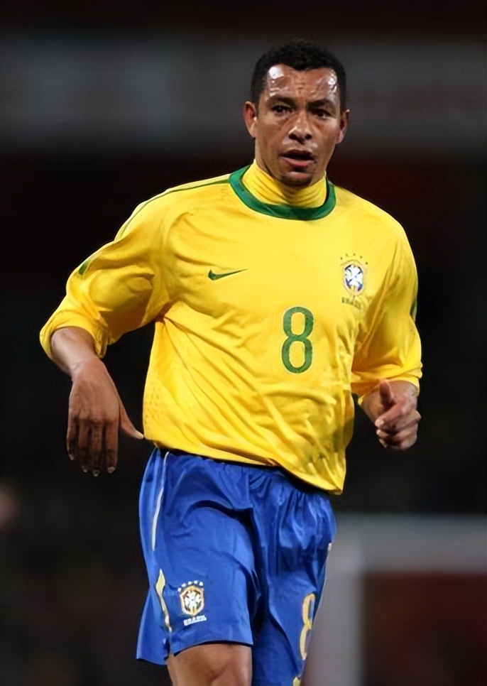 盘点世界杯表现最失望的球员,盘点各个世界杯的最佳球员