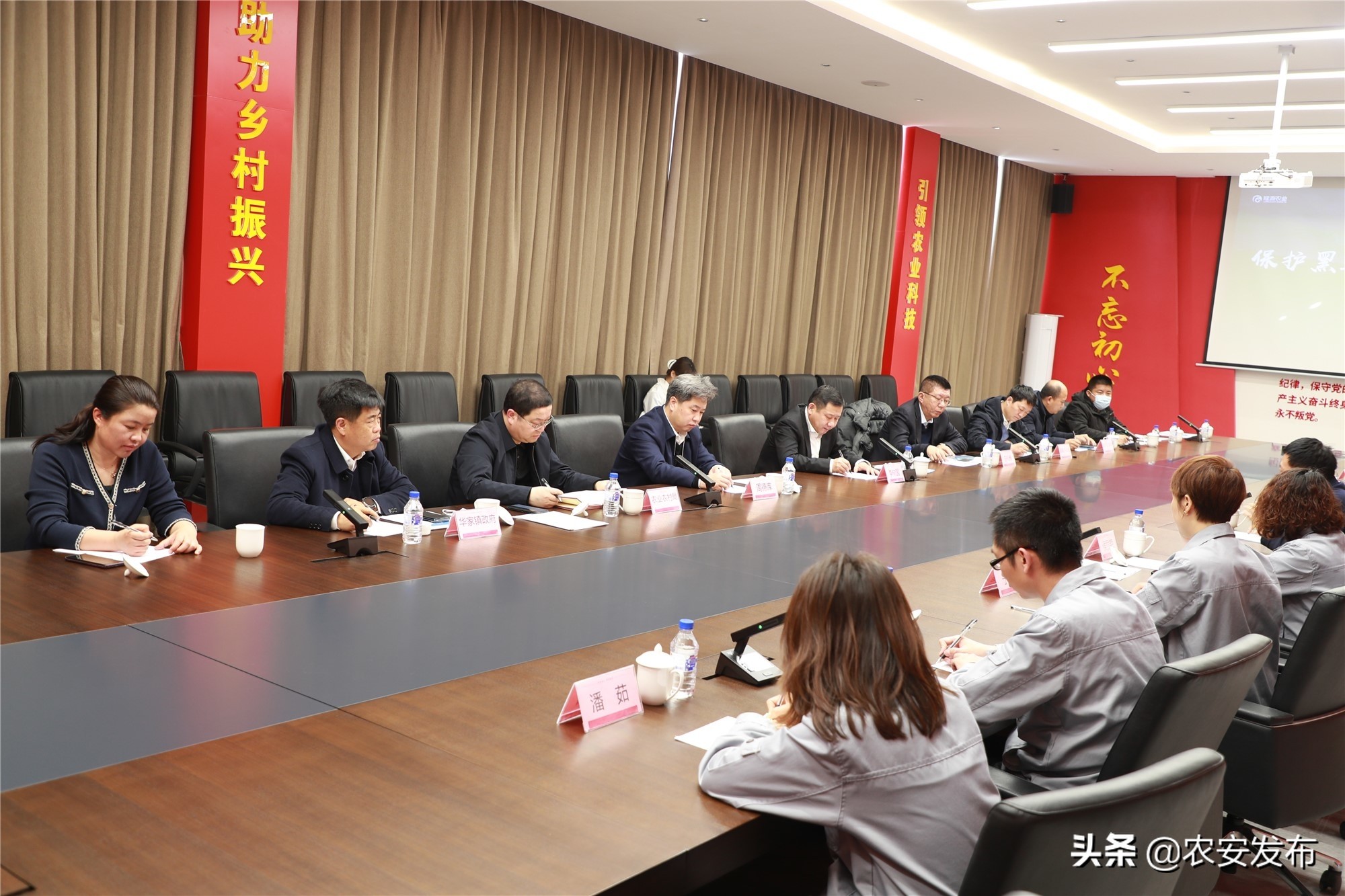 县委书记李树国到隆源农业走访调研：全力纾解企业发展难题加快推动现代农业发展全面推进乡村振兴