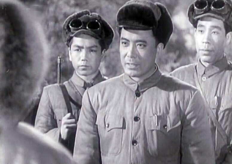 18岁年少成名25岁便跌入低谷王苏娅首位银幕情侣人生命运令人唏嘘