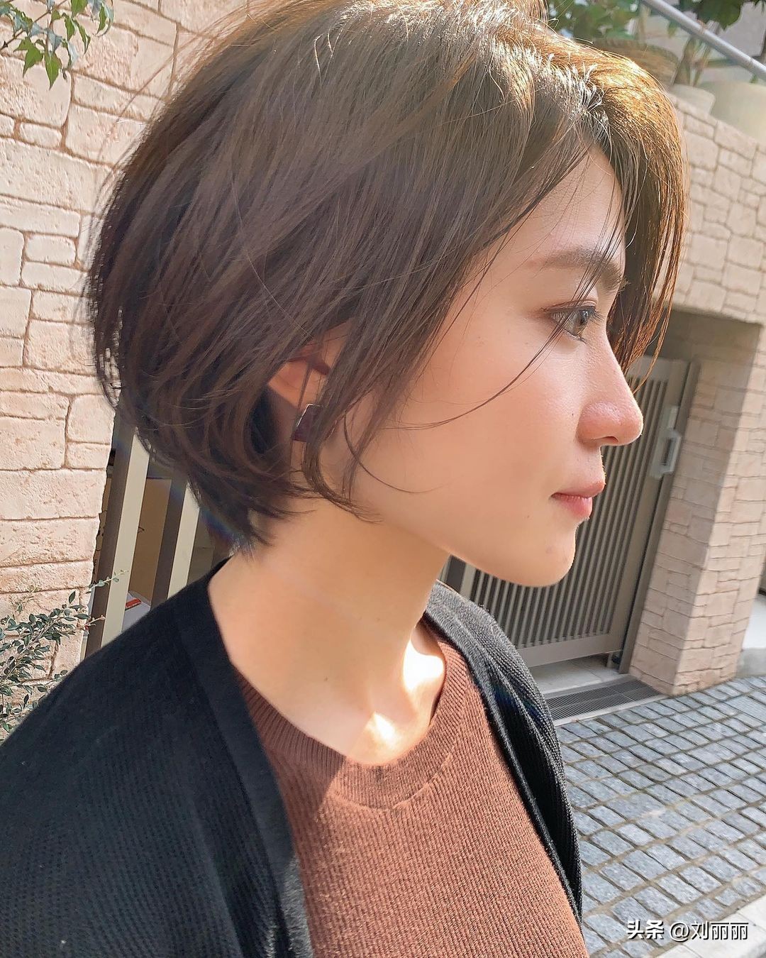 流行什么发型好看又时尚女,怎样剪时尚流行的发型