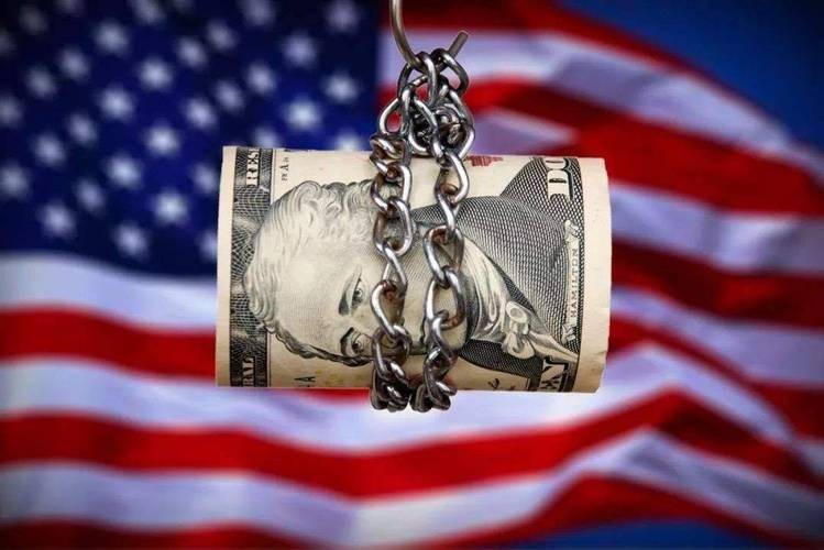 美债加息会导致国内抛售国债吗,中国抛售美债换回美元有什么用呢