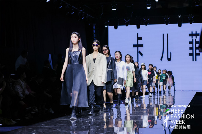 卡儿菲特欧派童装活动,卡儿菲特欧派童装走秀