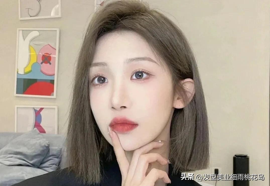 女生一刀切短发怎么吹,高级层次感短发