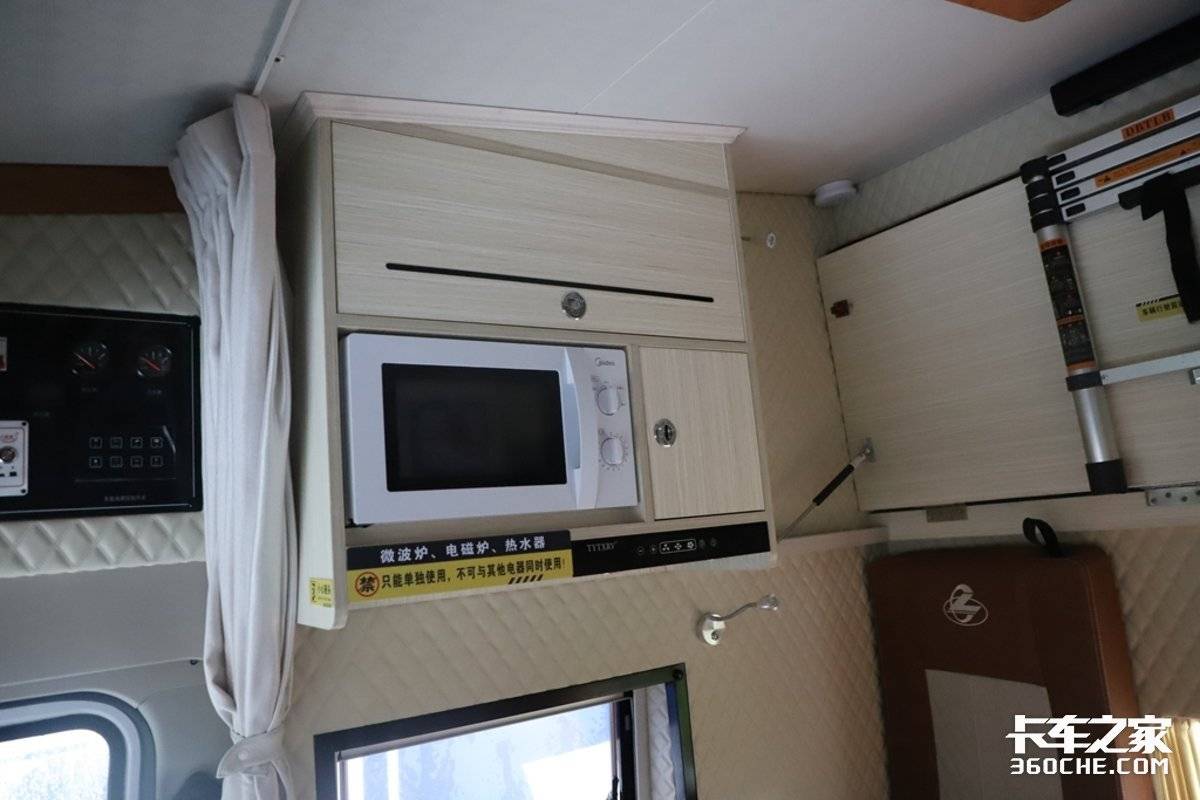 能洗澡做饭的床车,能洗澡带大床的房车