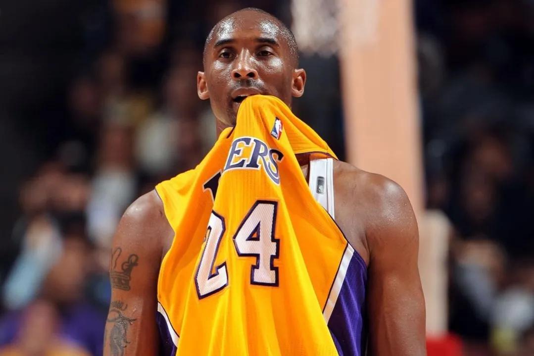 美媒列出赛季球员排名,美媒评出30支球队队史第一人