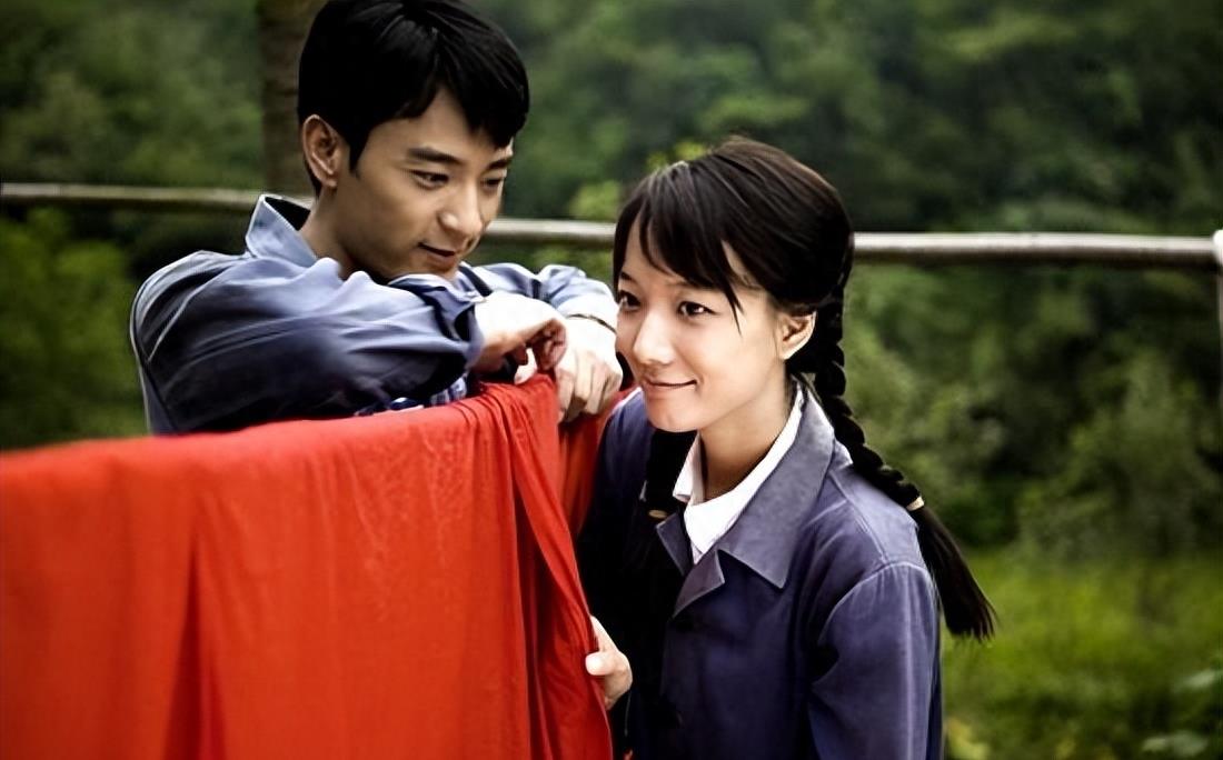 王珞丹脱戏,37岁的王珞丹有多迷人