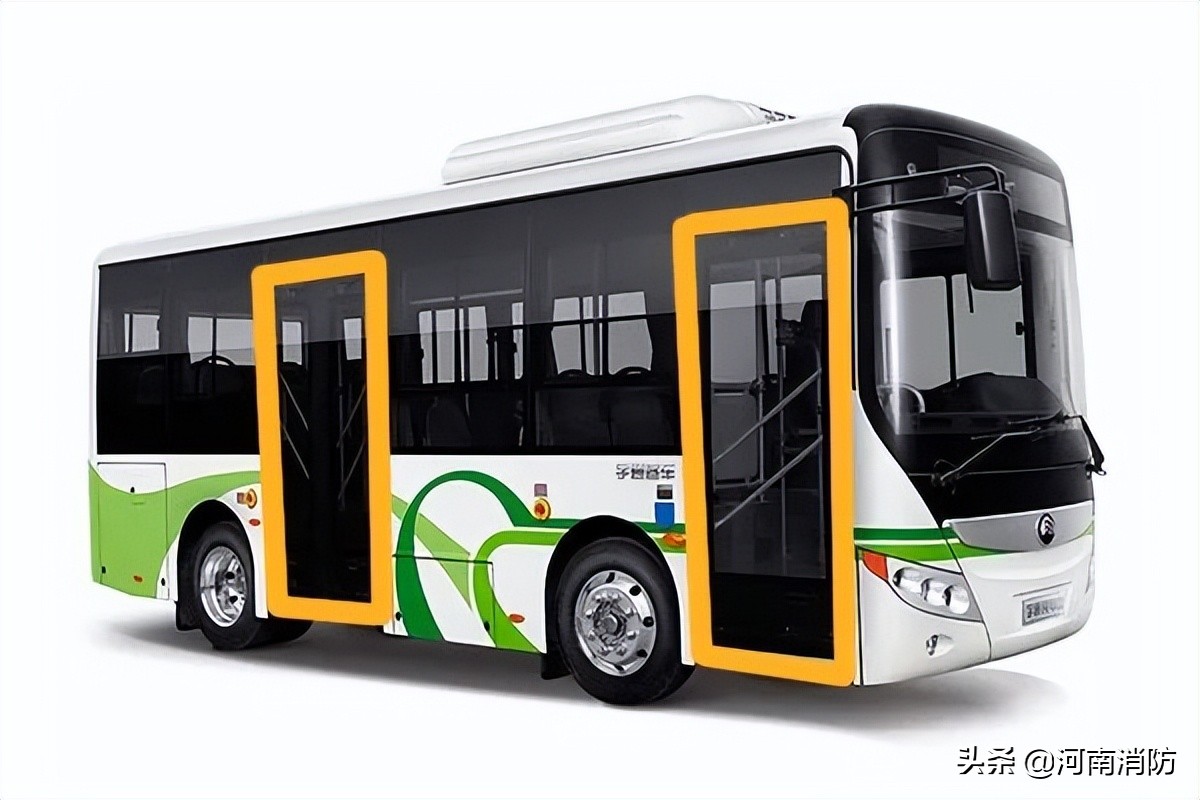 公交车着火正确的逃生方法20字,公交车起火后正确的应急处理