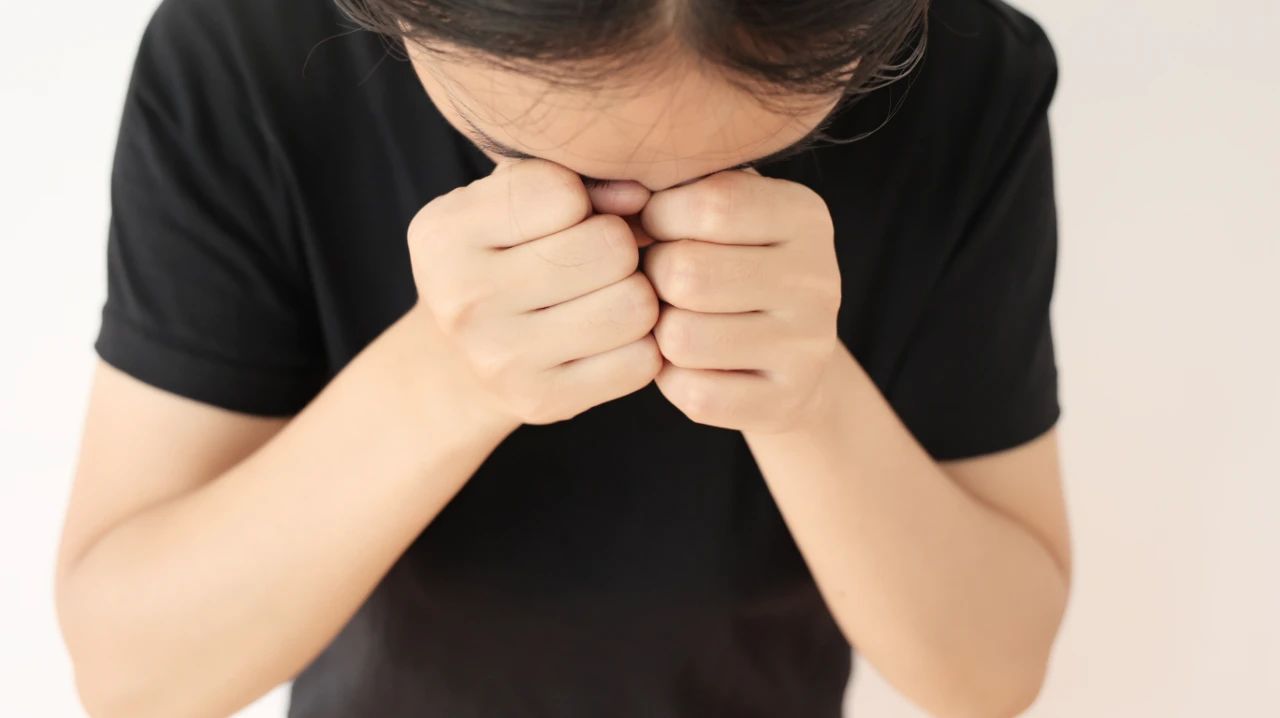 祛除眼袋十天又有眼袋了,眼袋严重怎么消除最有效