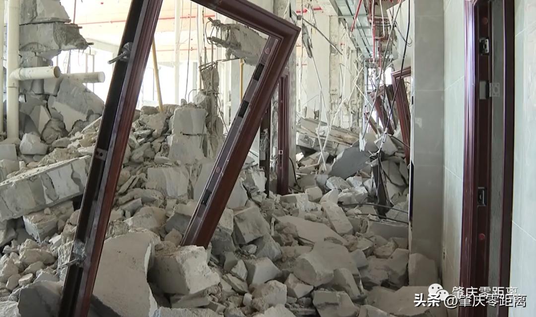 肇庆一业主装修拆墙切柱，不少住户家中开始有裂缝…