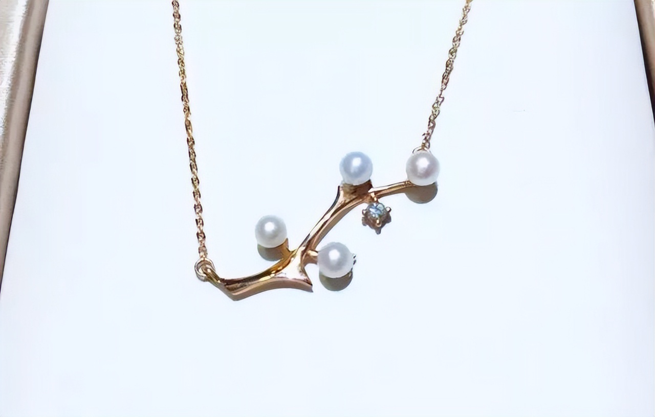 珍珠手链的正确保养方法,珍珠首饰的保养方法