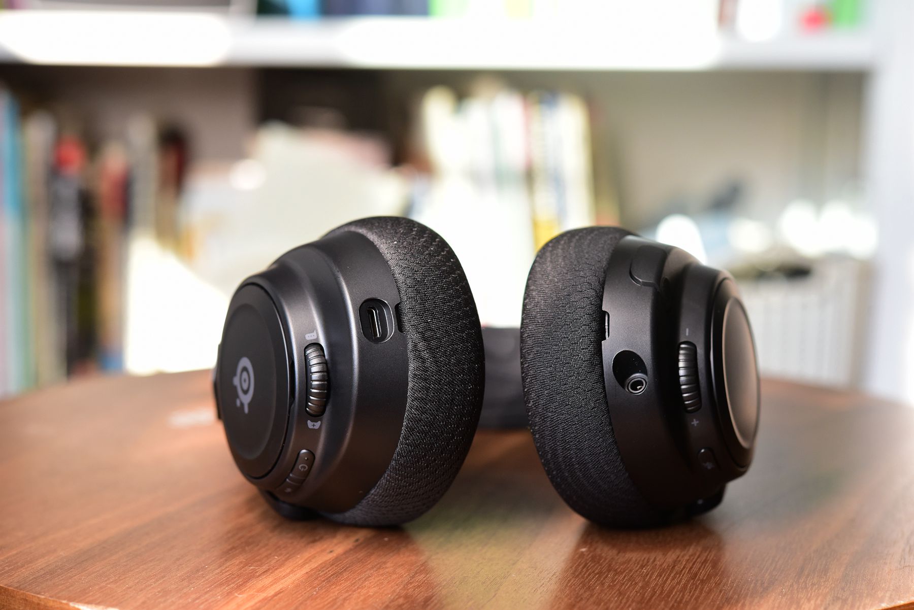 赛睿发布寒冰7x游戏耳机,赛睿寒冰新星arctisnovaprowireless测评