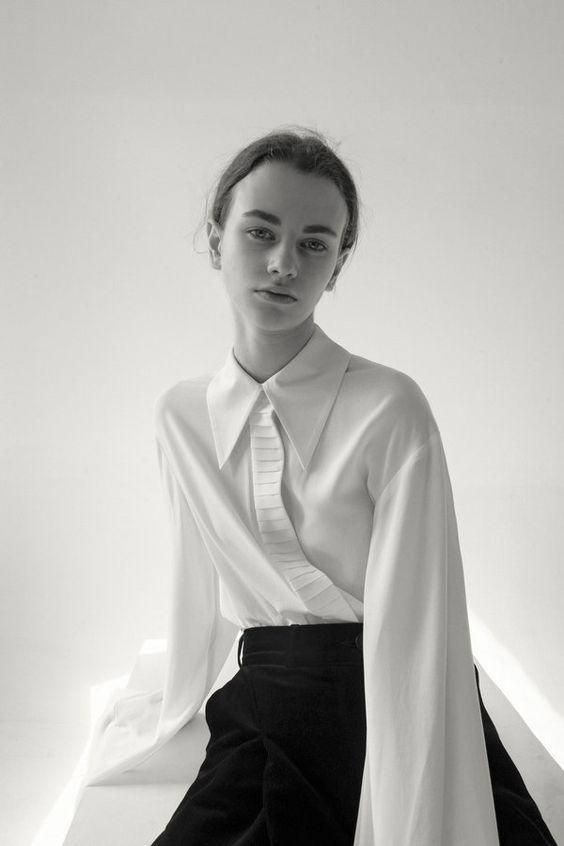 姐妹们蓝色衬衫怎么搭,姐妹装时尚衬衫