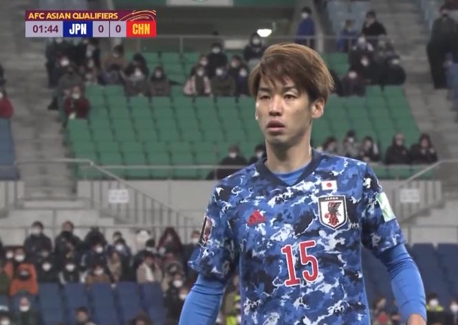 国足二连败0进球创屈辱历史,热议李霄鹏执教国足董路注定艰难