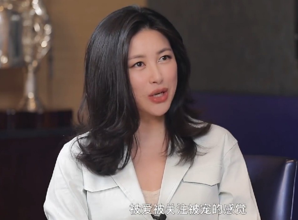 朱珠年轻时颜值,朱珠年轻时多漂亮