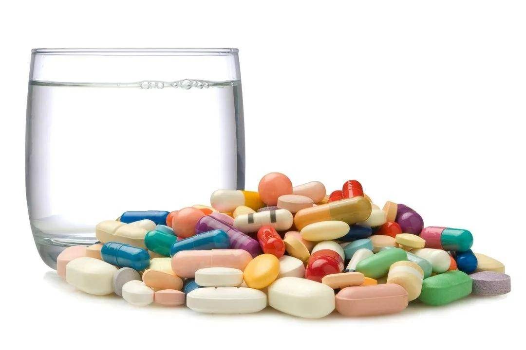 癫痫换药没用完的药怎么办,癫痫患者在服药期间要注意什么