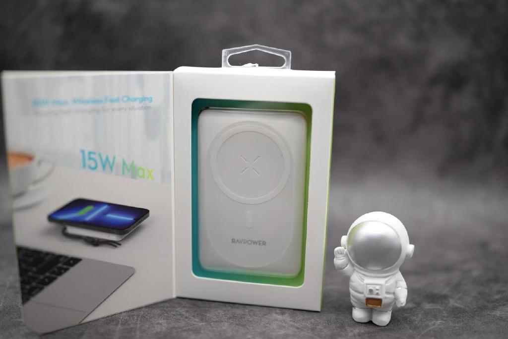 iphone13磁吸充电套装推荐,苹果13原装磁吸充电宝测评