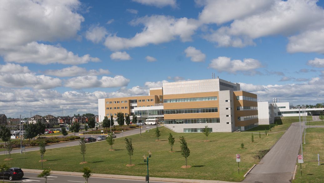 南充建华中学是普高还是职高,南充有哪些职高学校