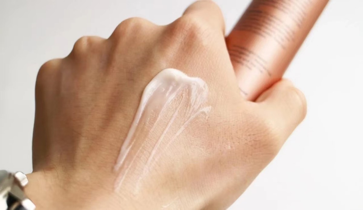 最好用的美白保湿抗皱精华液套装,资生堂精华水哪个好用