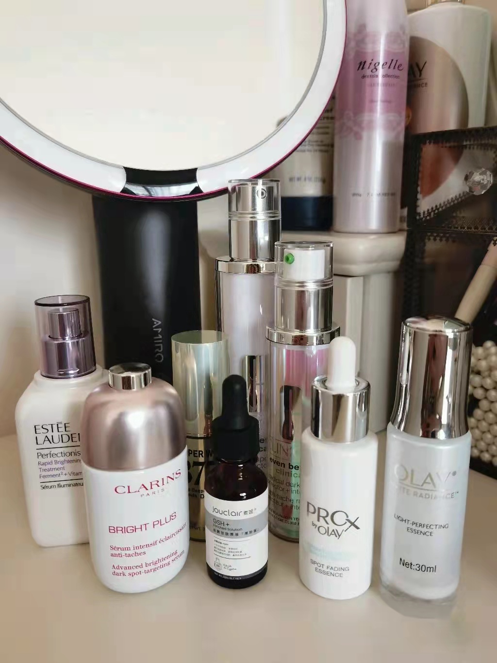 紧颜精华液和肌活精华液有区别吗,肌底精华液和精华液区别