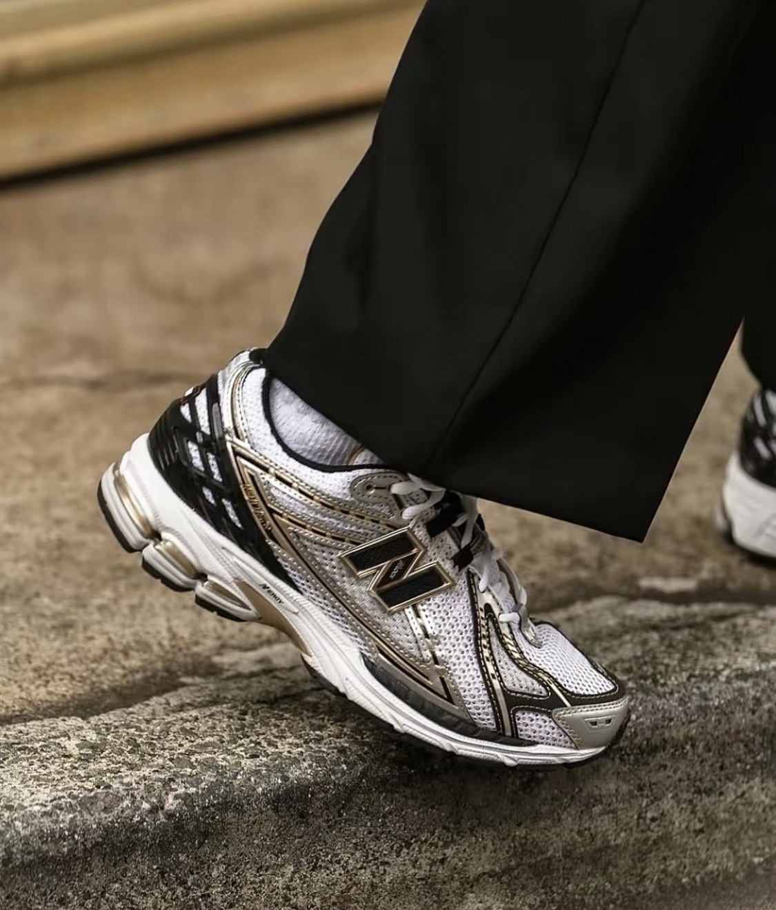 puma篮球鞋蓝色好看还是红色好看,球鞋推荐nike和adidas