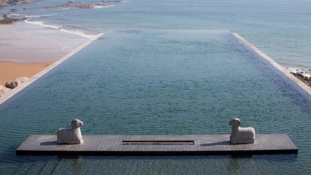 红丝绒酒店是什么级别,青岛东方瑞士酒店推荐