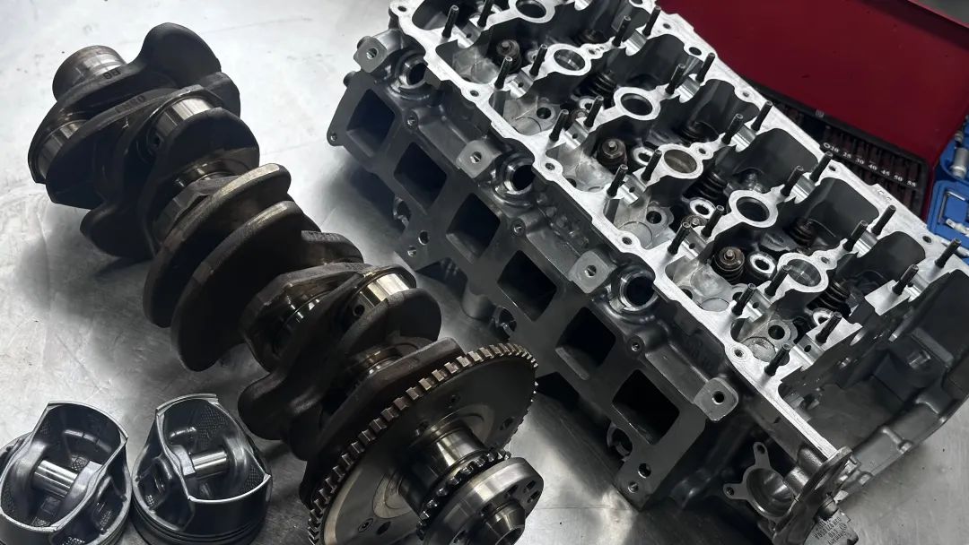 大众100万左右的车辉腾,重庆二手辉腾全面翻新修复