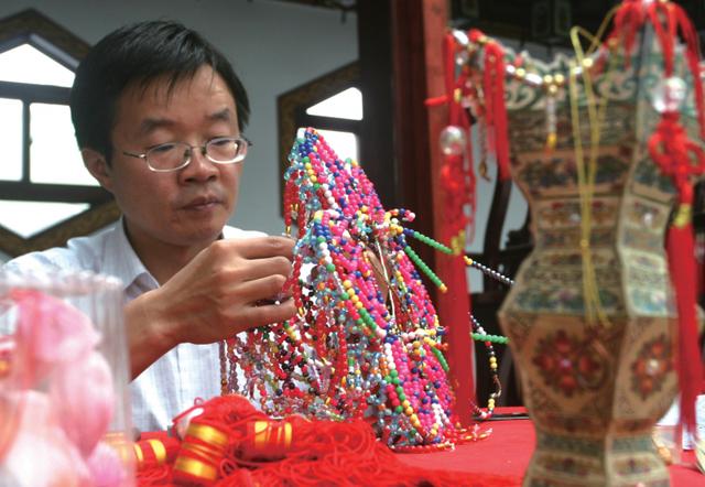 张俊涛国家级非遗项目传承人,非遗文化传统项目灯笼山东