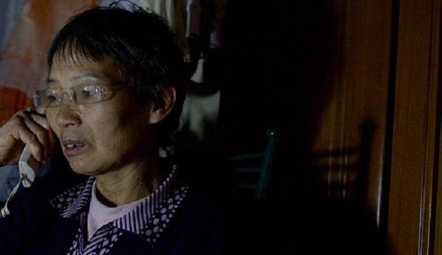 2010年，56岁失独母亲生下试管龙凤胎，后因过度劳累患上脑梗