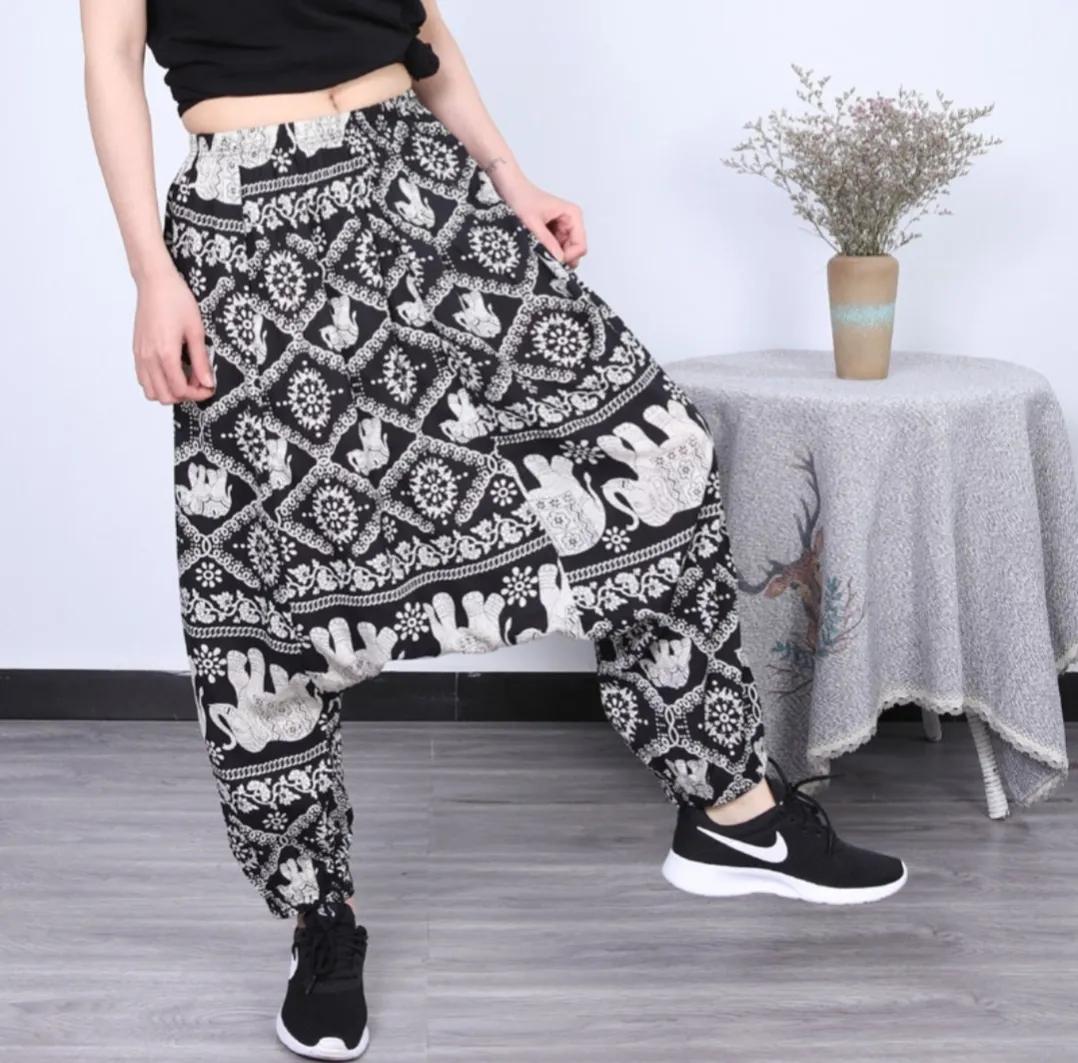 地摊上20元一件的衣服你敢买吗,20元地摊货快消品