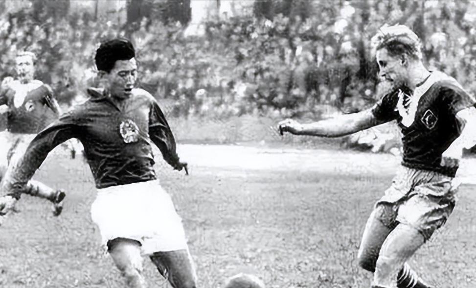 1963年，贺龙对国足说：拿不到前三，回来就解散！最终结果如何？