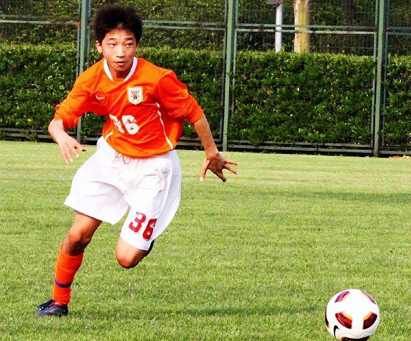 梅西十七岁三比三绝平皇家马德里,18年梅西打西班牙全程