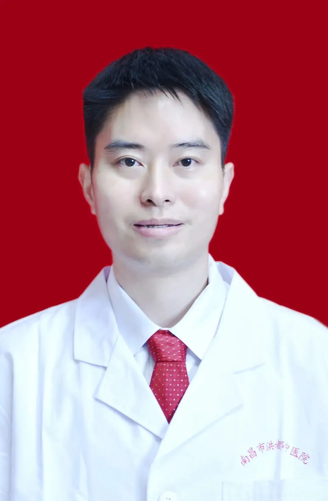 足球运动员韧带断裂修复费用,足球运动员断腿手术