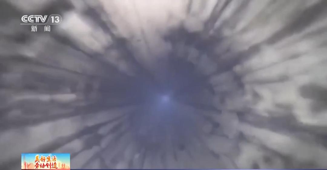 亚洲最深井开钻,新疆第一深井开钻