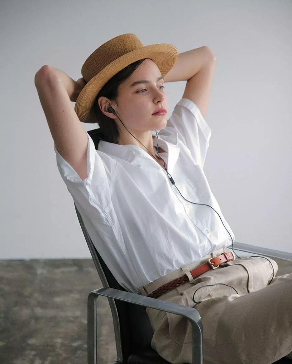 白衬衫怎么穿不脏,白衬衫怎么穿好看又干净